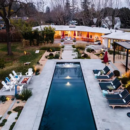 Marquee By Avantstay Modern Stylish Estate W Pool Entertainers Courtyard